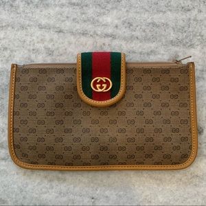Vintage Gucci Clutch / wallet